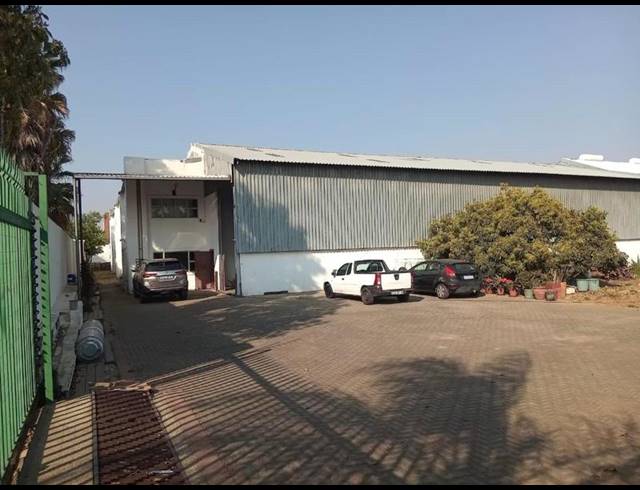 INDUSTRIAL FOR SALE IN LEA GLEN